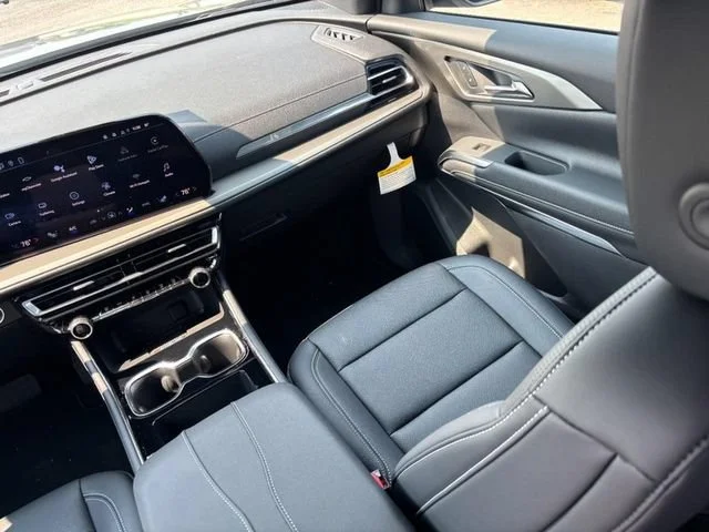 New 2026 Sterling Gray Metallic Chevrolet LT image 9