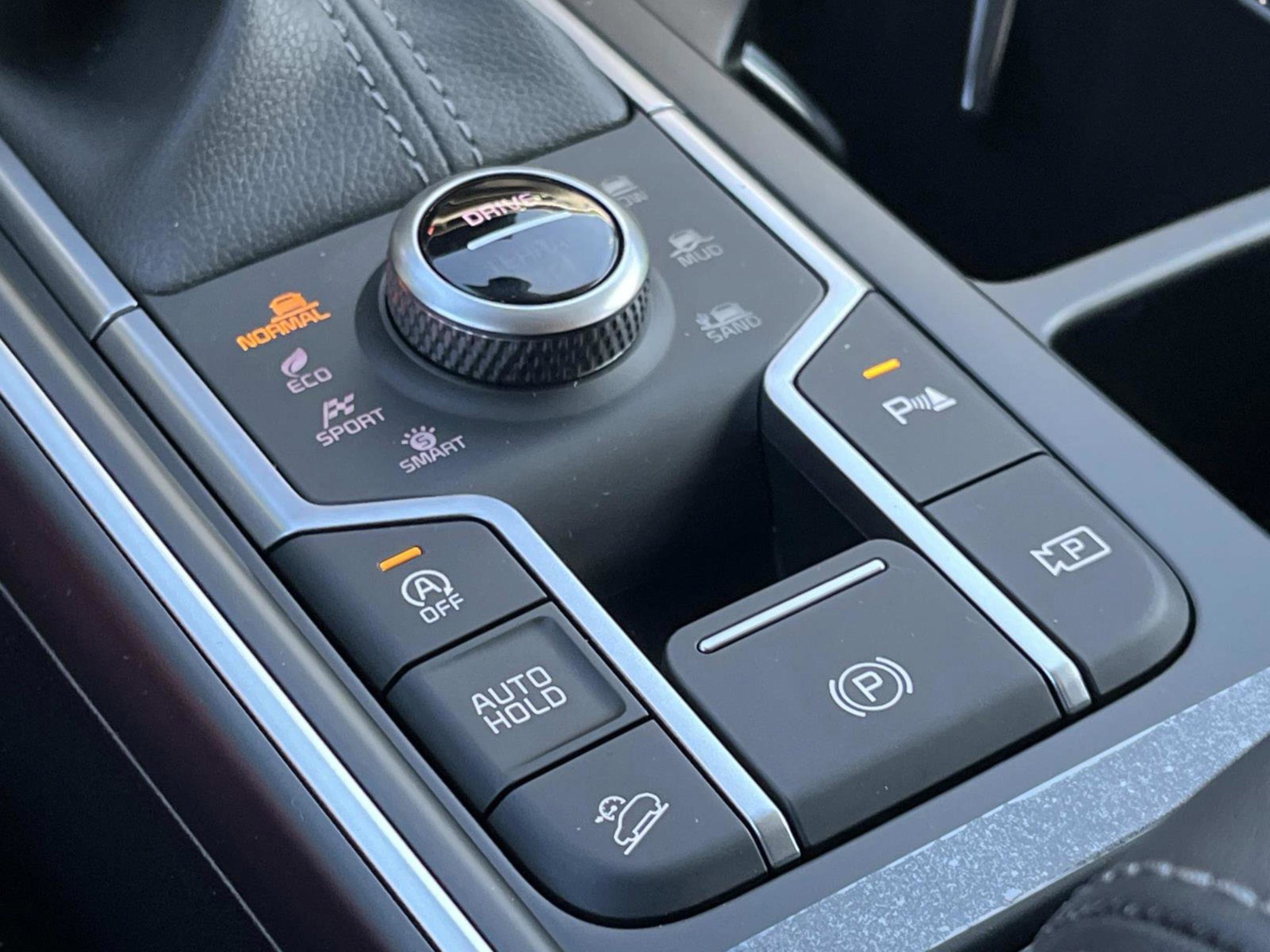 New 2026 Ebony Black Kia S image 28