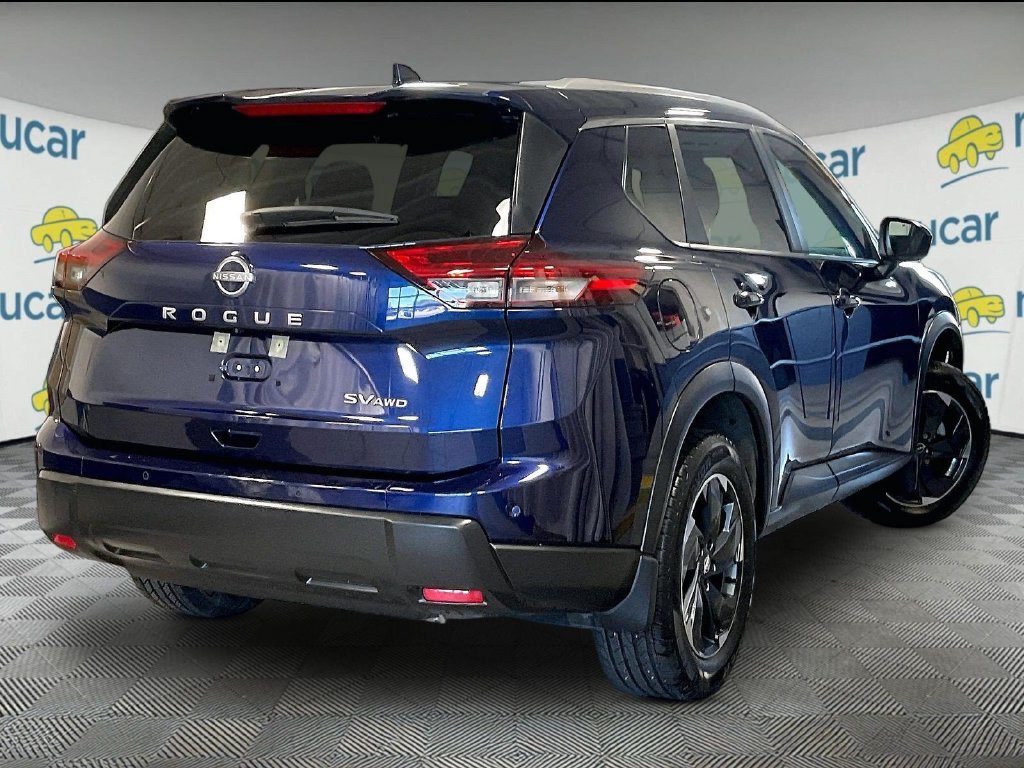 Used 2024 Blue Nissan SV image 6