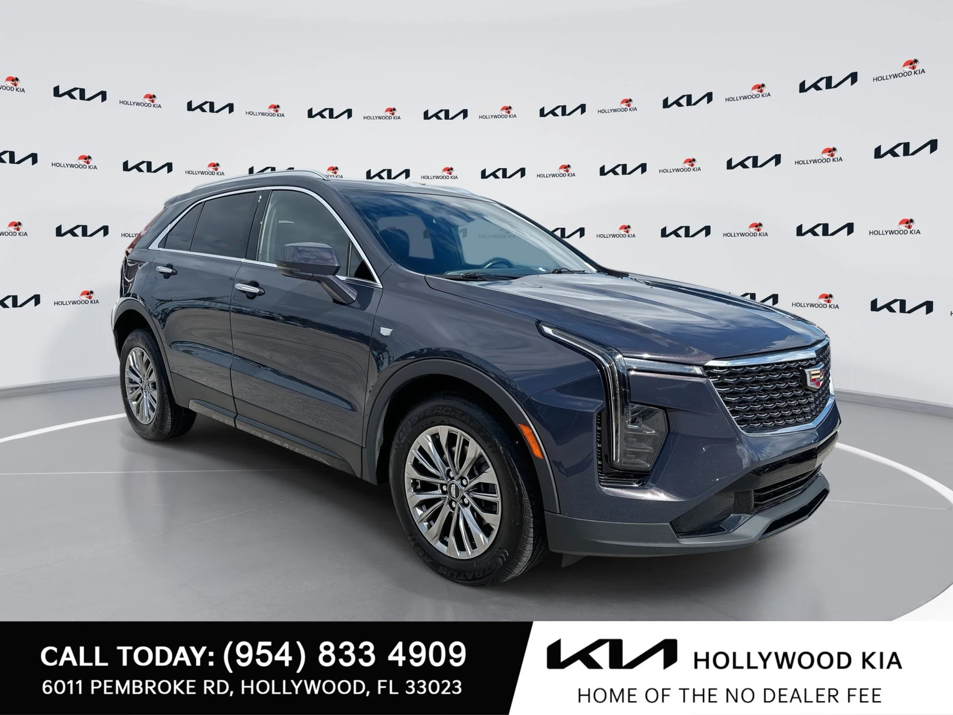 2024 Cadillac XT4 Premium Luxury