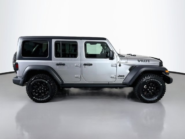 Used 2021 Silver Jeep Unlimited Willys image 8