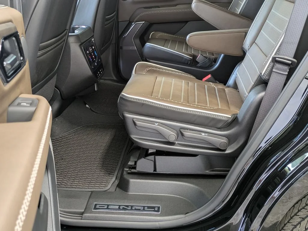 New 2026 Onyx Black GMC Denali Ultimate image 18