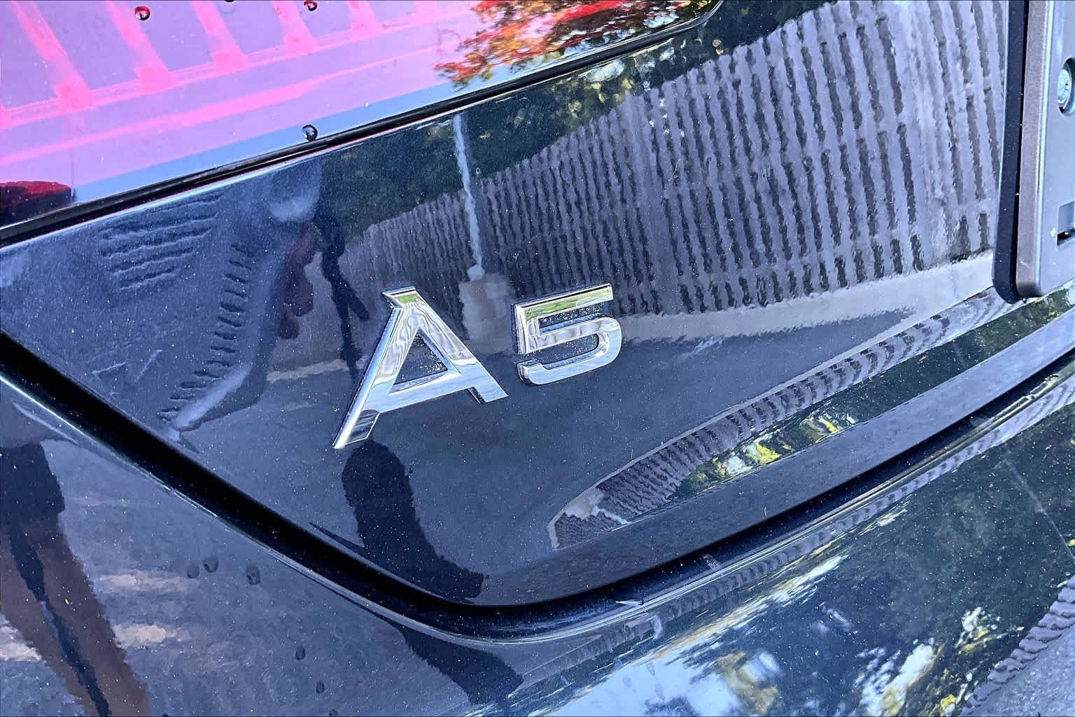 Used 2018 Moonlight Blue Metallic/Black Roof Audi Premium Plus image 10