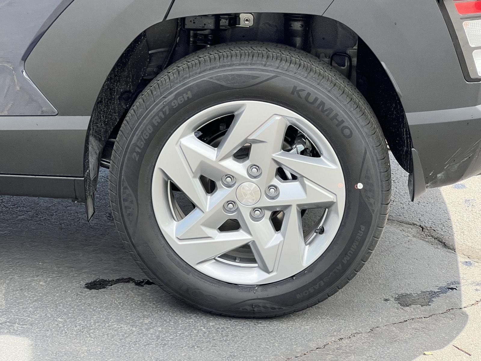 2026 Hyundai Kona SE - Photo 14