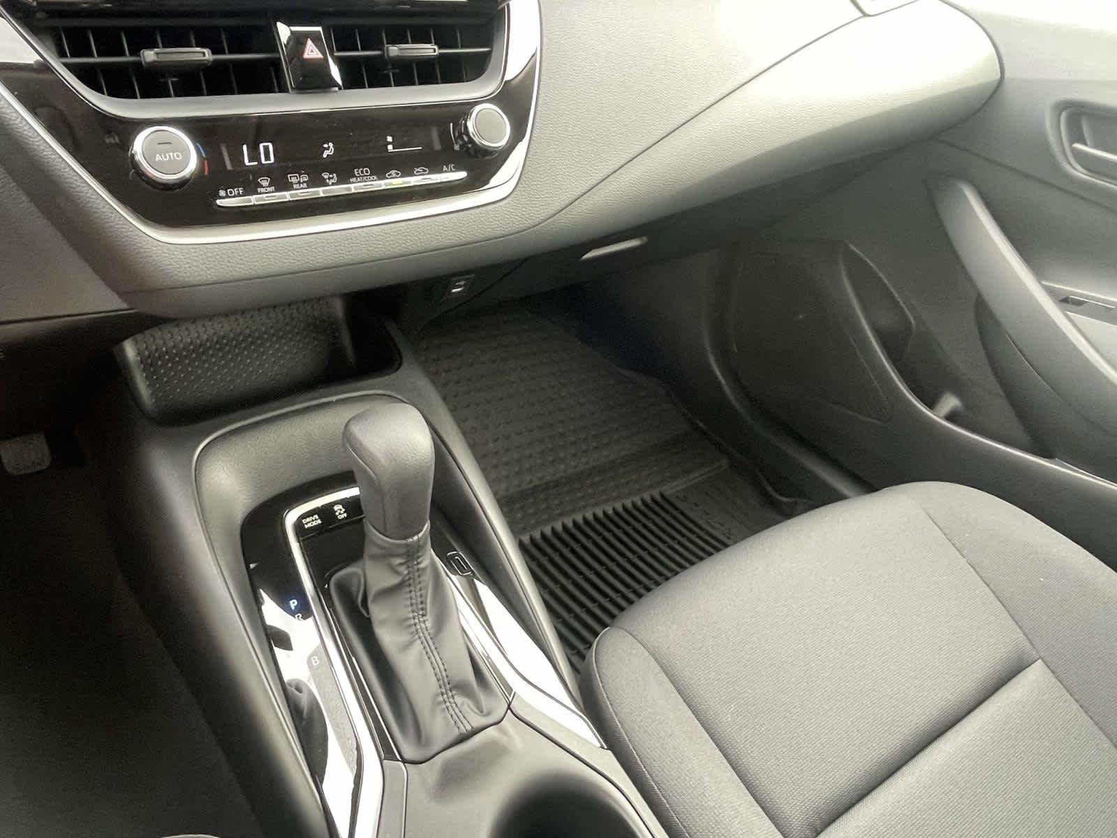 New 2026 Blueprint Toyota Hybrid LE image 25