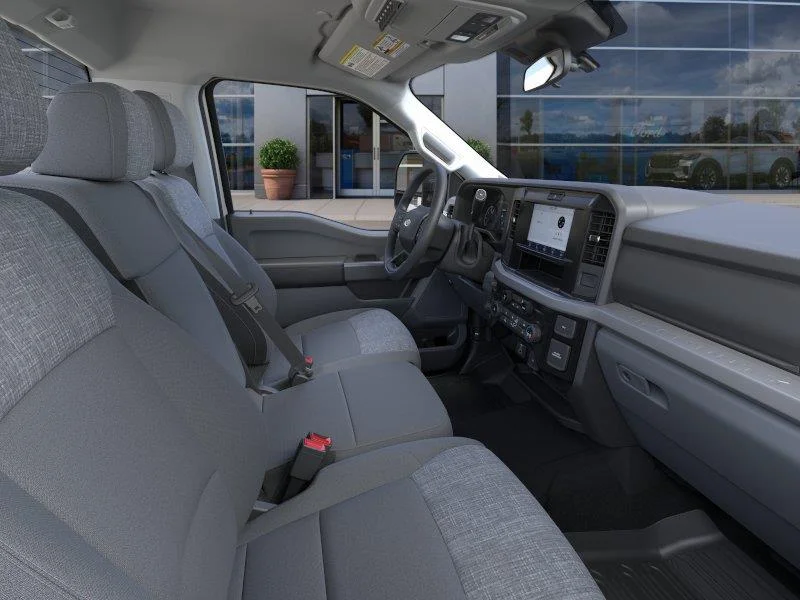 2025 Ford F-350 Super Duty XLT - Photo 11
