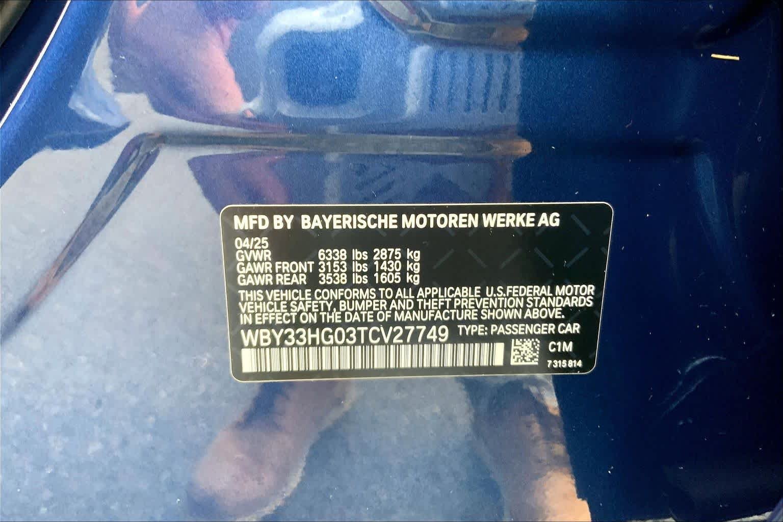 Used 2026 Phytonic Blue Metallic BMW xDrive40 image 31
