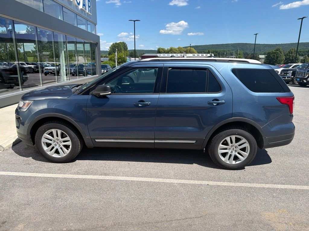 Used 2019 Blue Metallic Ford XLT image 10