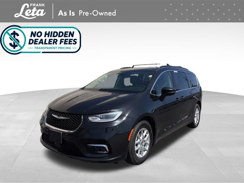 2022 Chrysler Pacifica Touring L's photo