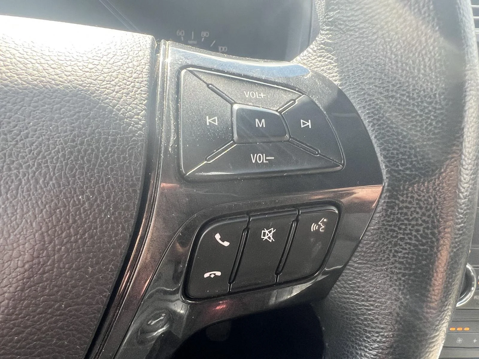Used 2019 Oxford White Ford XLT image 14