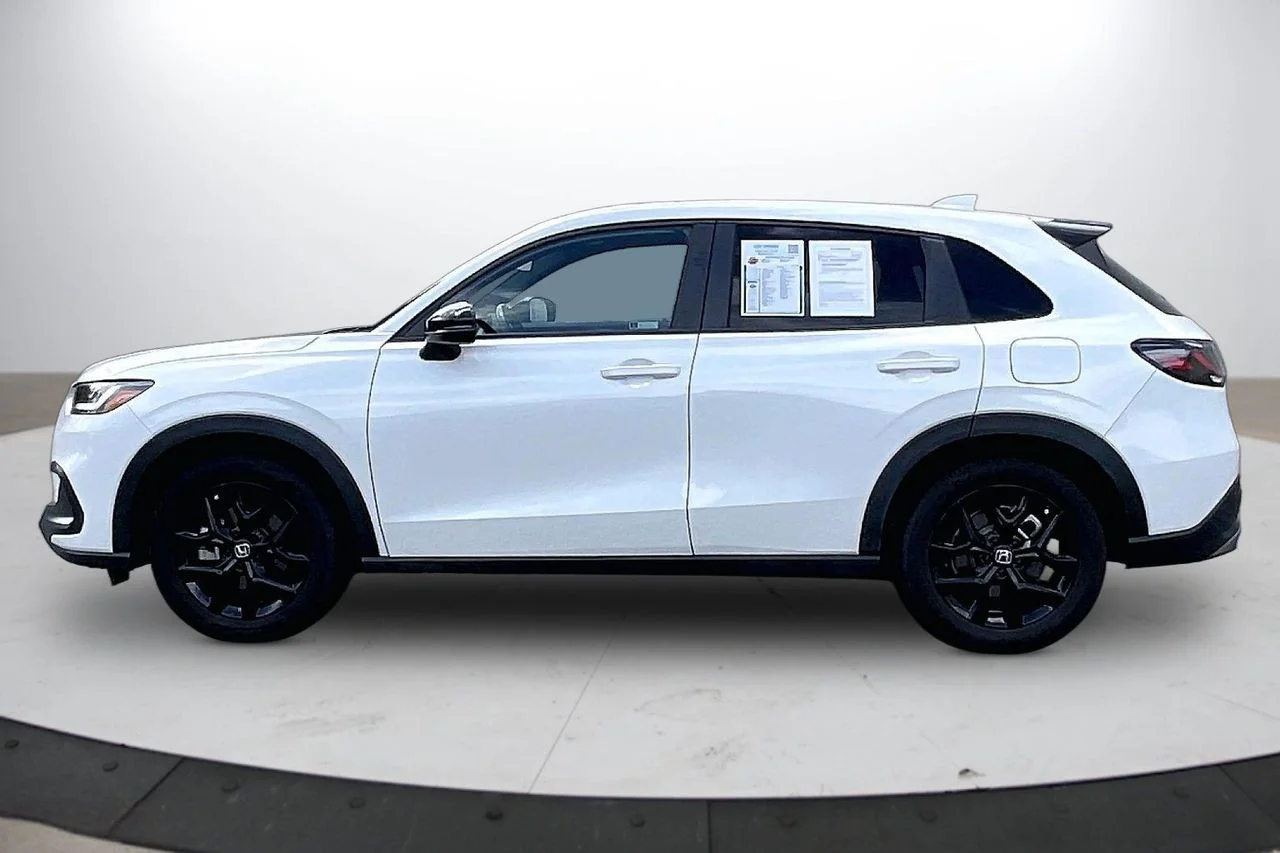 Certified Used 2023  Honda Sport image 5