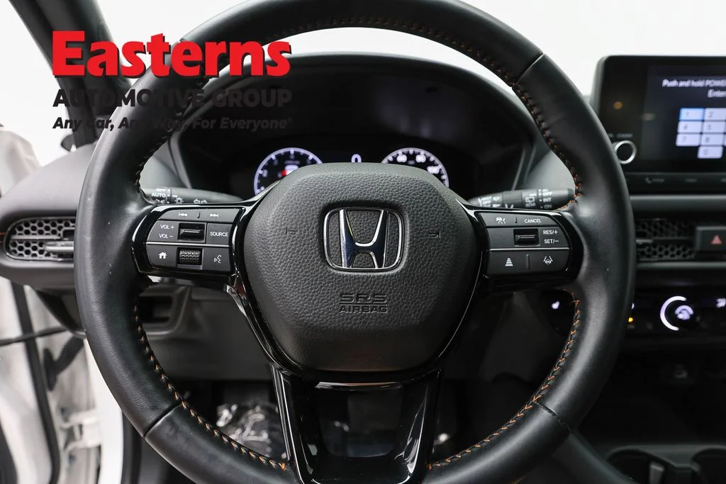 Used 2025 White Honda Sport image 10