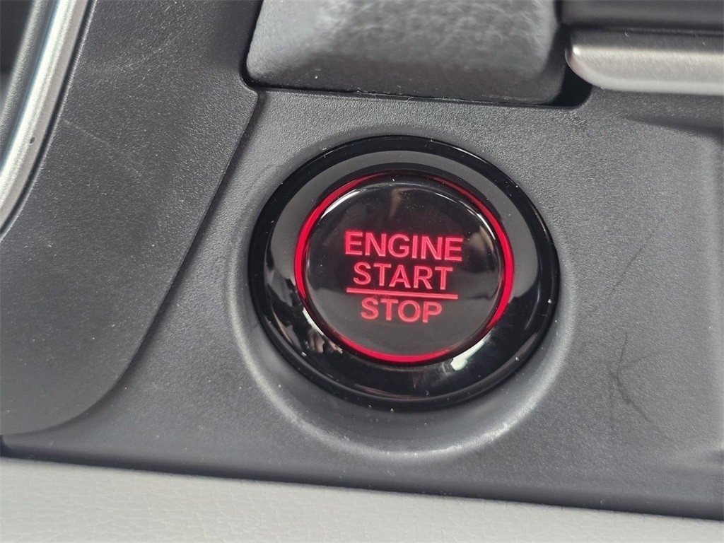 2025 Honda Pilot Touring - Photo 30