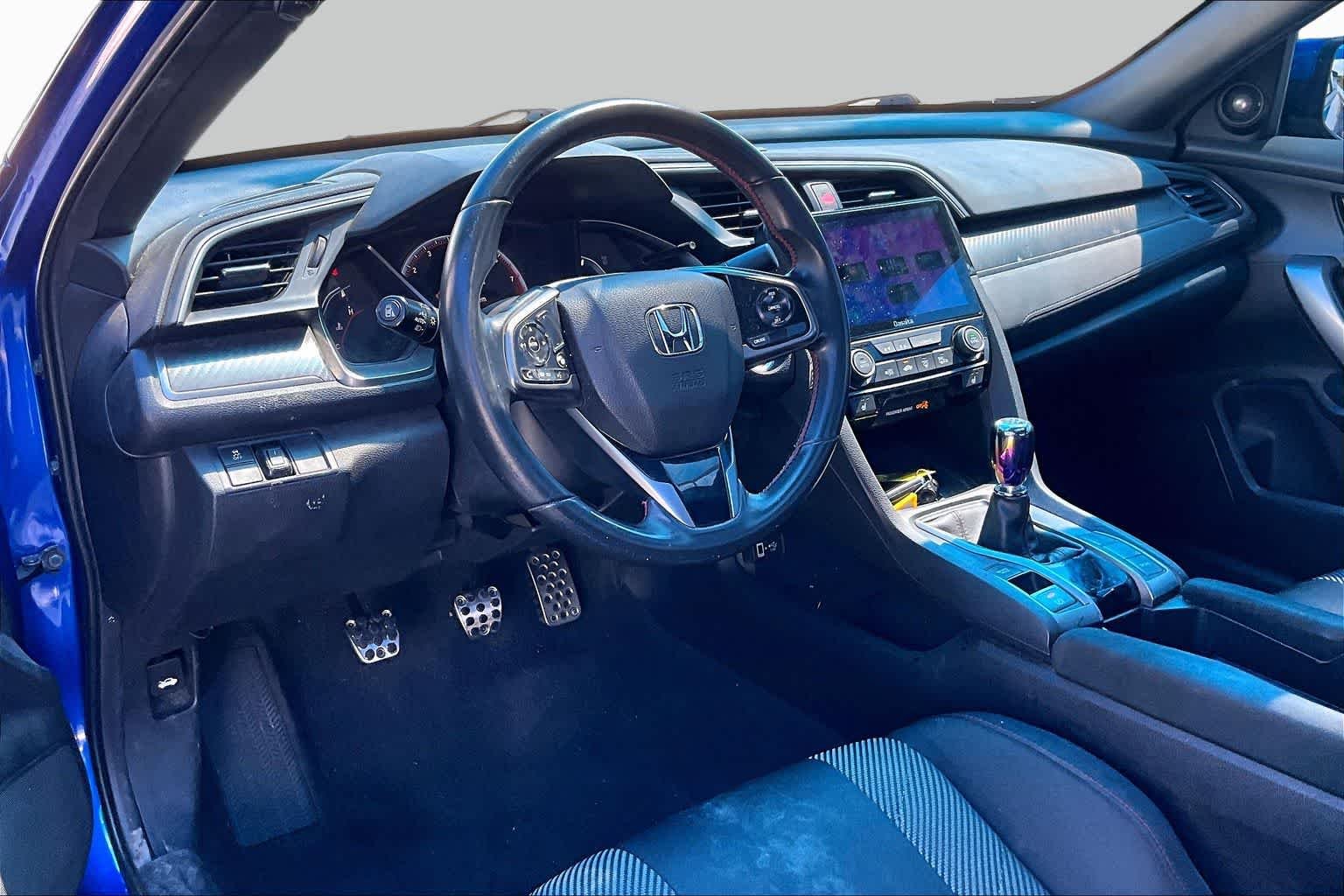 Used 2019 Aegean Blue Metallic Honda  image 17