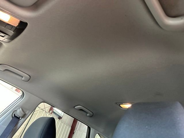 Used 2025 Steel Gray Kia LX image 17