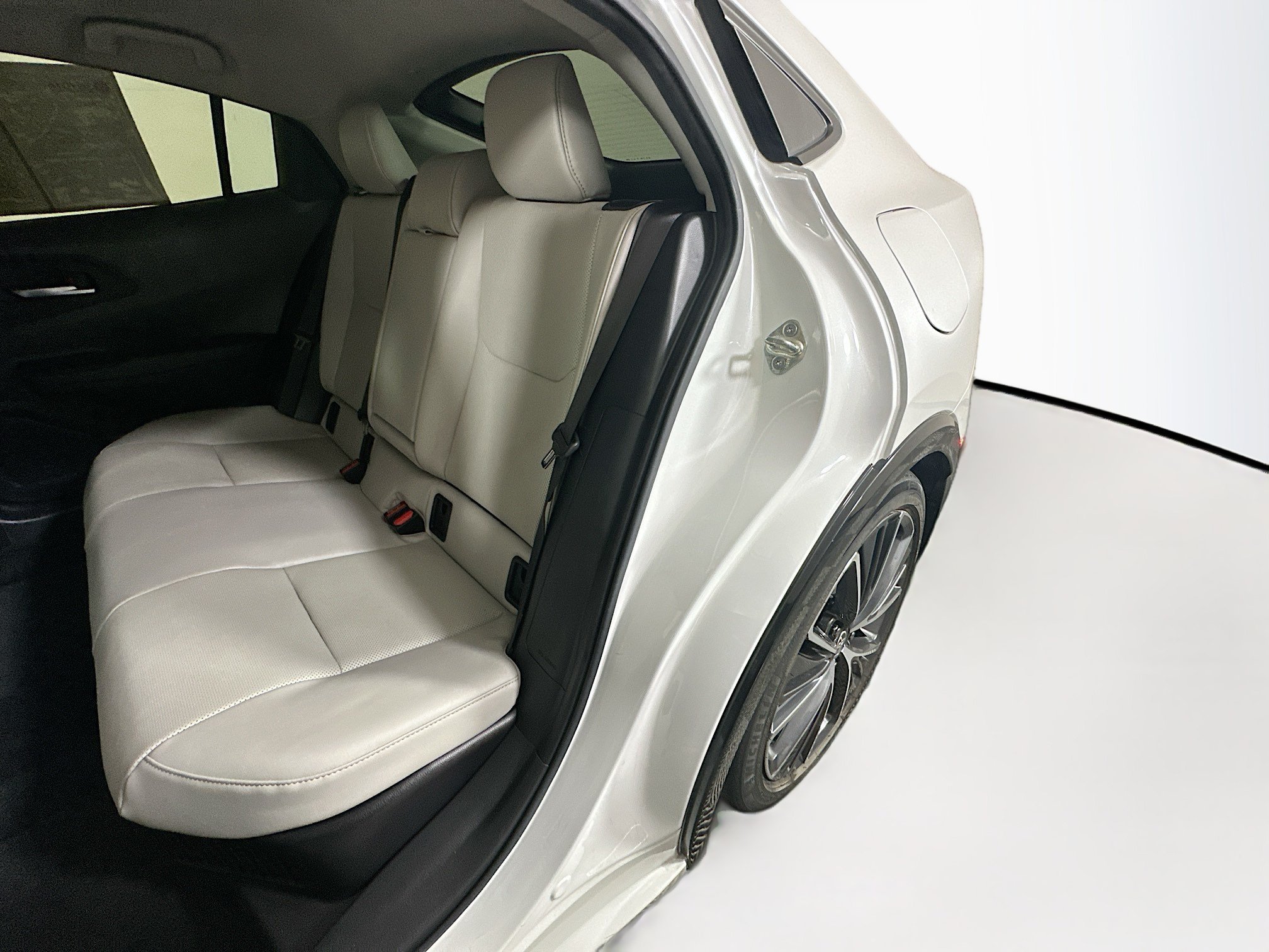 Used 2024 Pearl Toyota Limited image 26