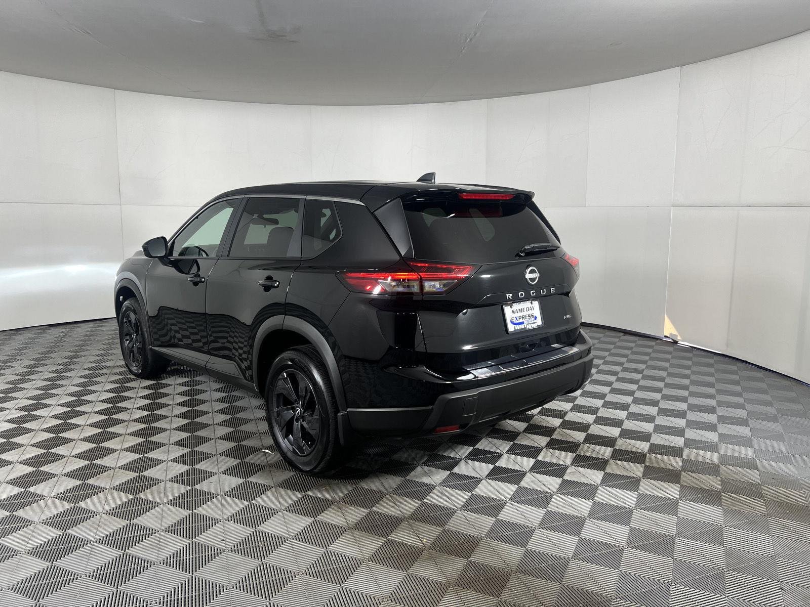 Certified Used 2026 Super Black Nissan SV image 11