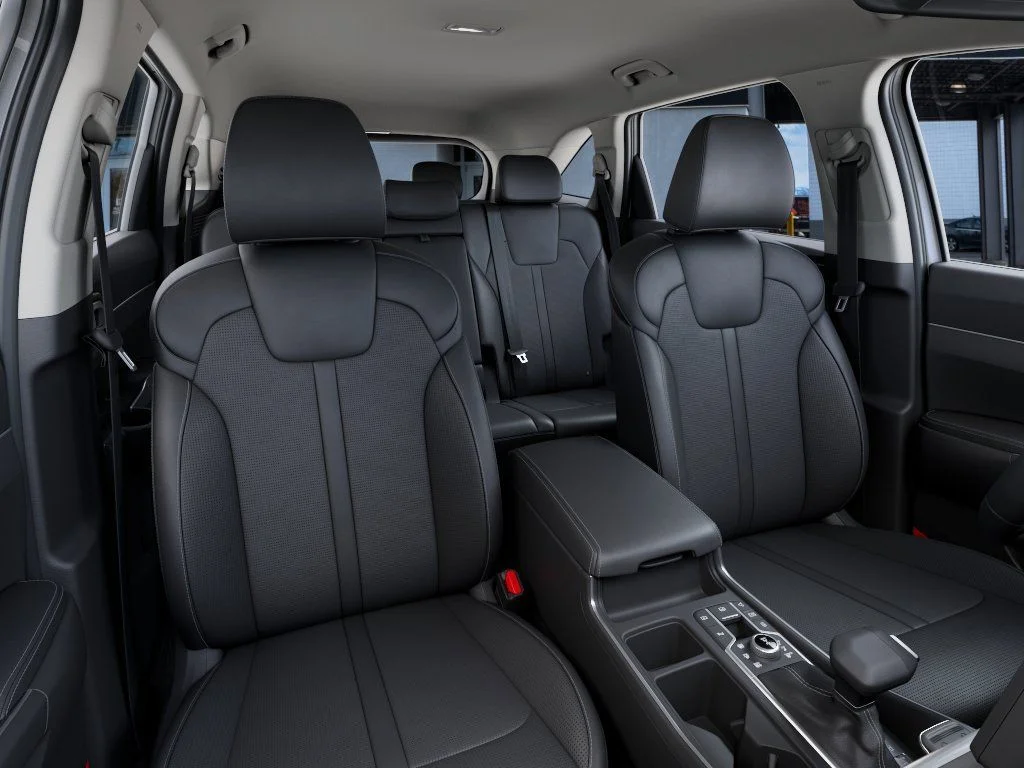 New 2026 Glacial White Pearl Kia EX image 15