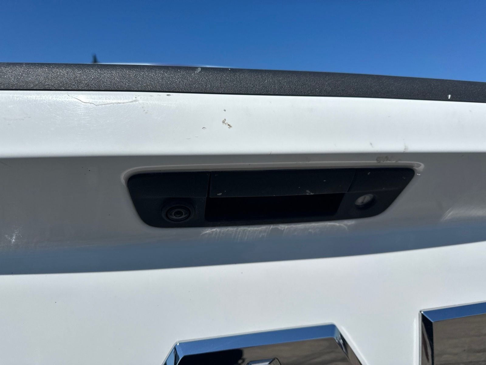 Used 2017 White Ram Laramie Longhorn image 9