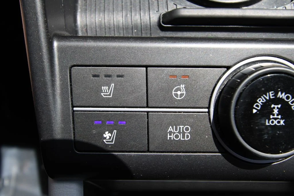 Used 2024 White Hyundai Limited image 28