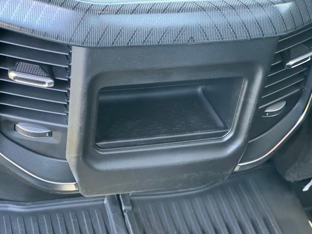 New 2026 Granite Crystal Metallic Clear-Coat Exterior Paint RAM Big Horn image 29