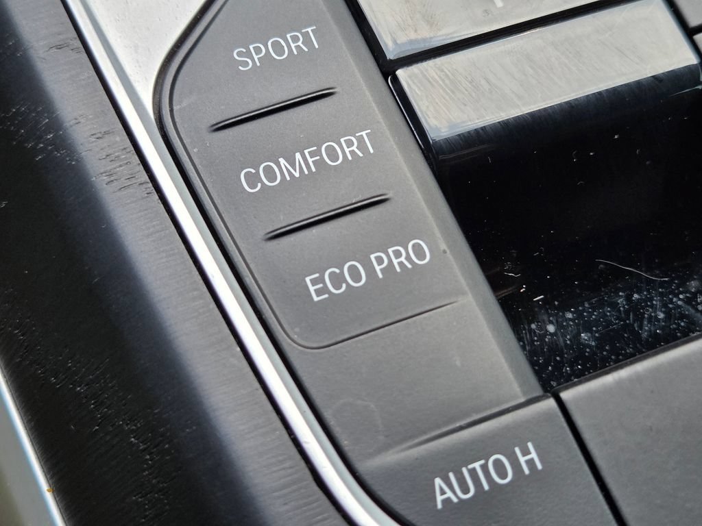 Used 2024 Mineral White Metallic BMW 430i xDrive image 18