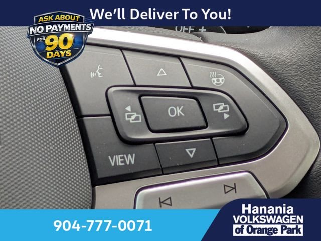 New 2026 Silver Volkswagen 2.0T SE w/Technology image 30