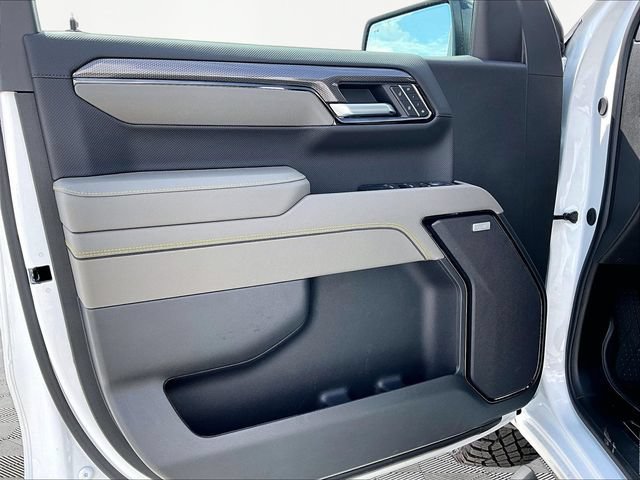 2026 Chevrolet Silverado 1500 ZR2 - Photo 24