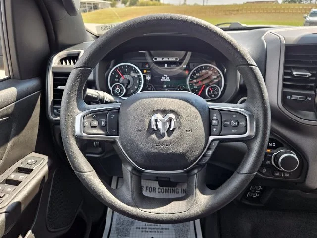 New 2026 Diamond Black Crystal Pearl-Coat Exterior Paint RAM Warlock image 14