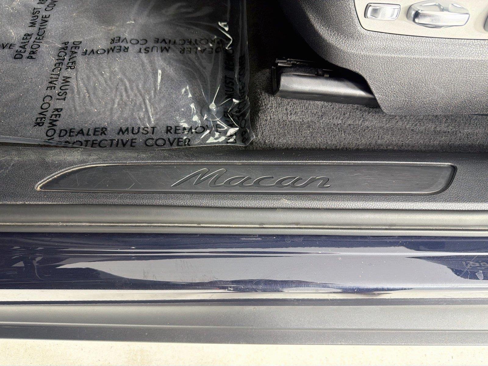 Used 2023 Night Blue Metallic Porsche  image 10