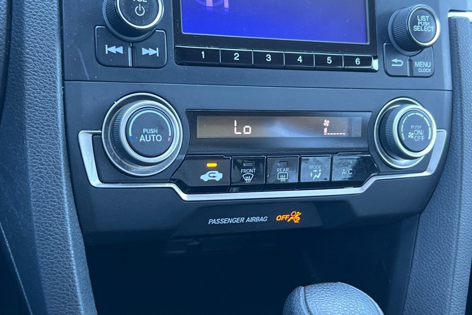 Used 2016 Taffeta White Honda LX image 22