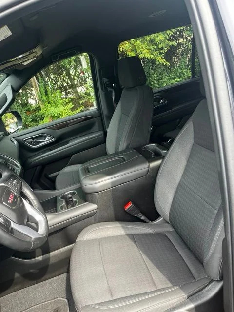 Used 2023 Gray GMC SLE image 10