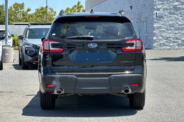 New 2026 CRYSTAL BLACK SILICA Subaru Premium 7-Passenger image 5