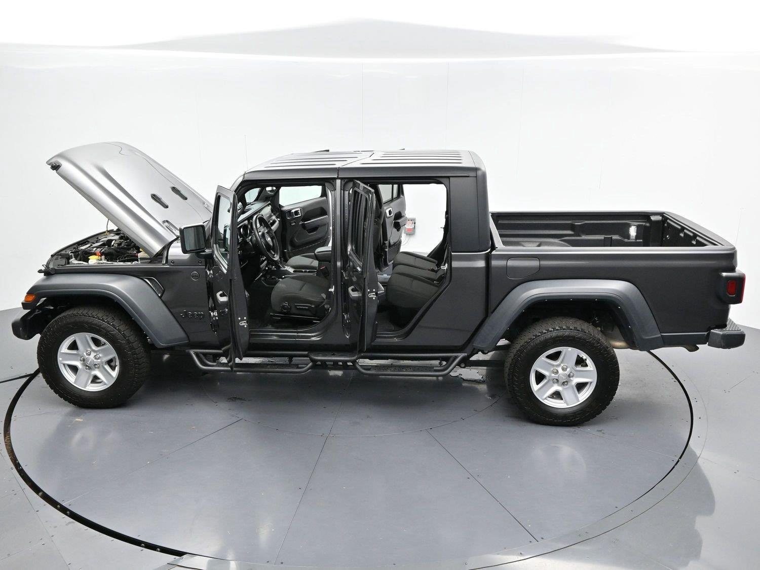 Used 2023 Granite Crystal Metallic Clearcoat Jeep Sport S image 36