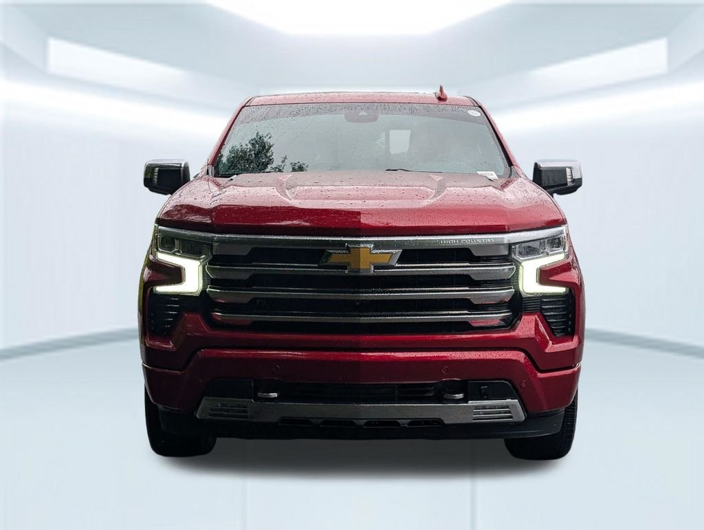 Used 2023 Red Chevrolet High Country image 10