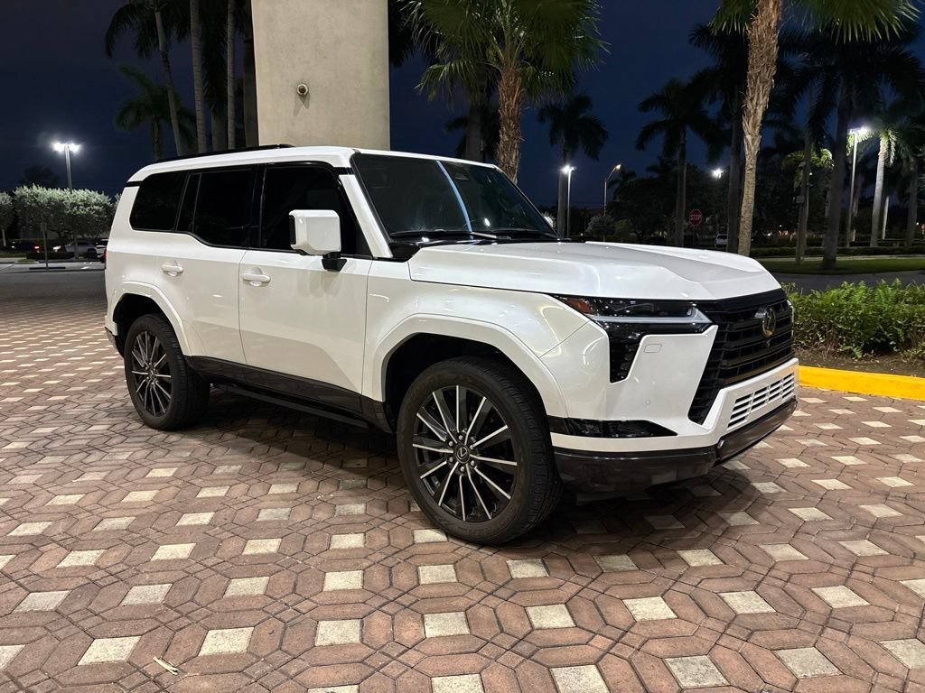 Certified Used 2024 Eminent White Pearl Lexus GX 550 Luxury image 4