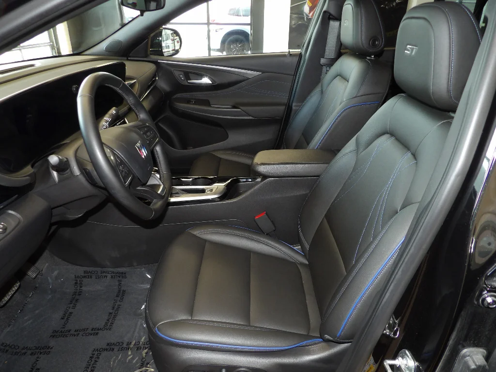 Used 2025 Ebony Twilight Metallic Buick Sport Touring image 26