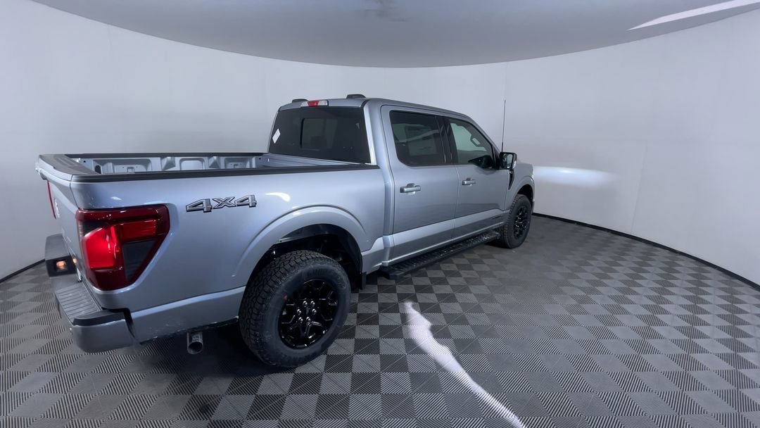 2025 Ford F-150 XLT - Photo 8