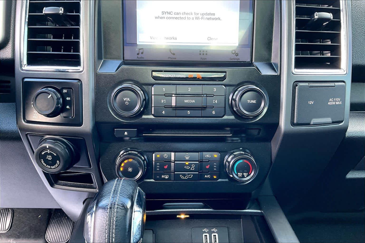 Used 2016 Blue Flame Metallic Ford XLT image 30