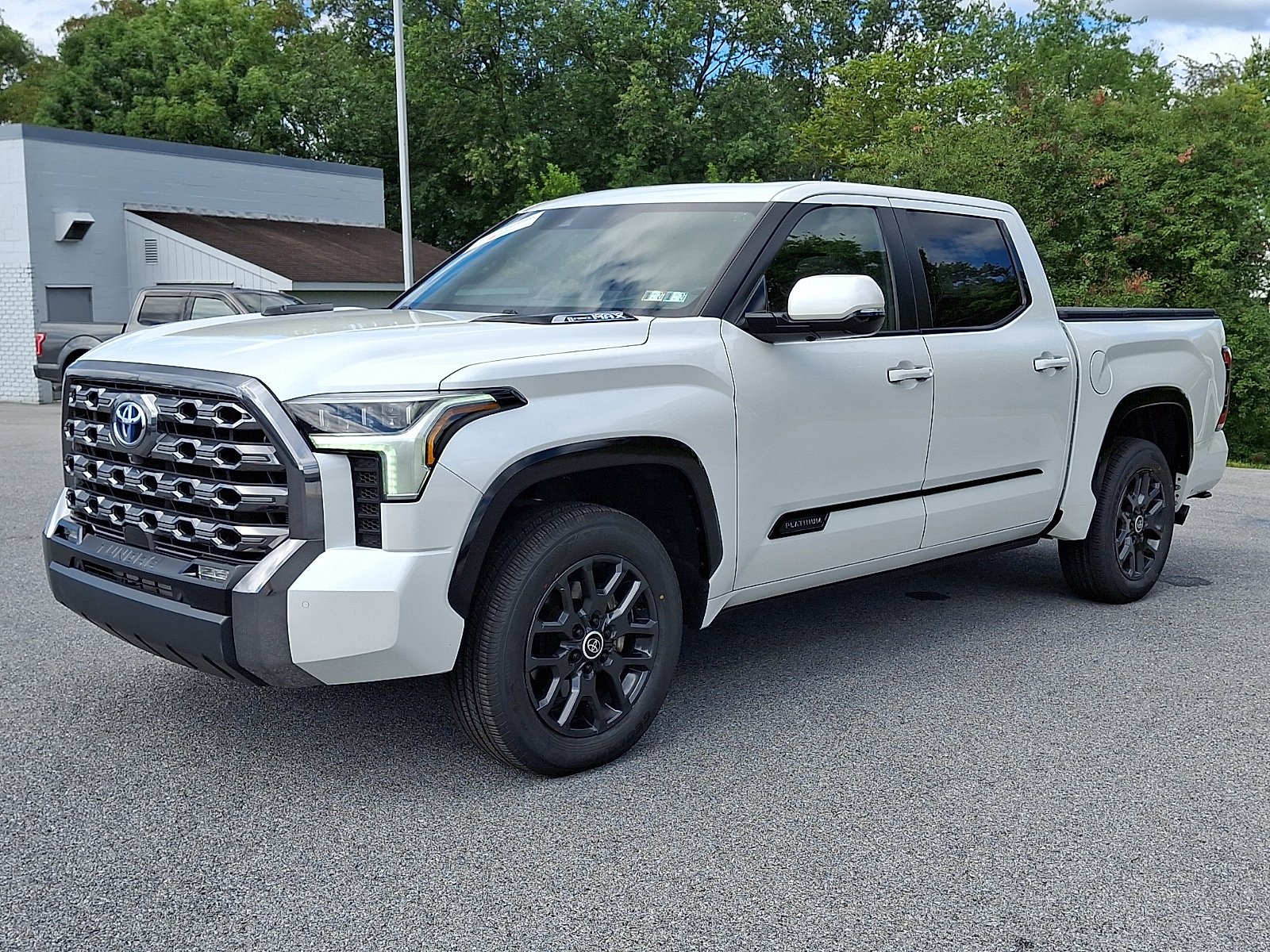 Certified Used 2024 WIND CHILL PEARL Toyota Platinum Hybrid image 3