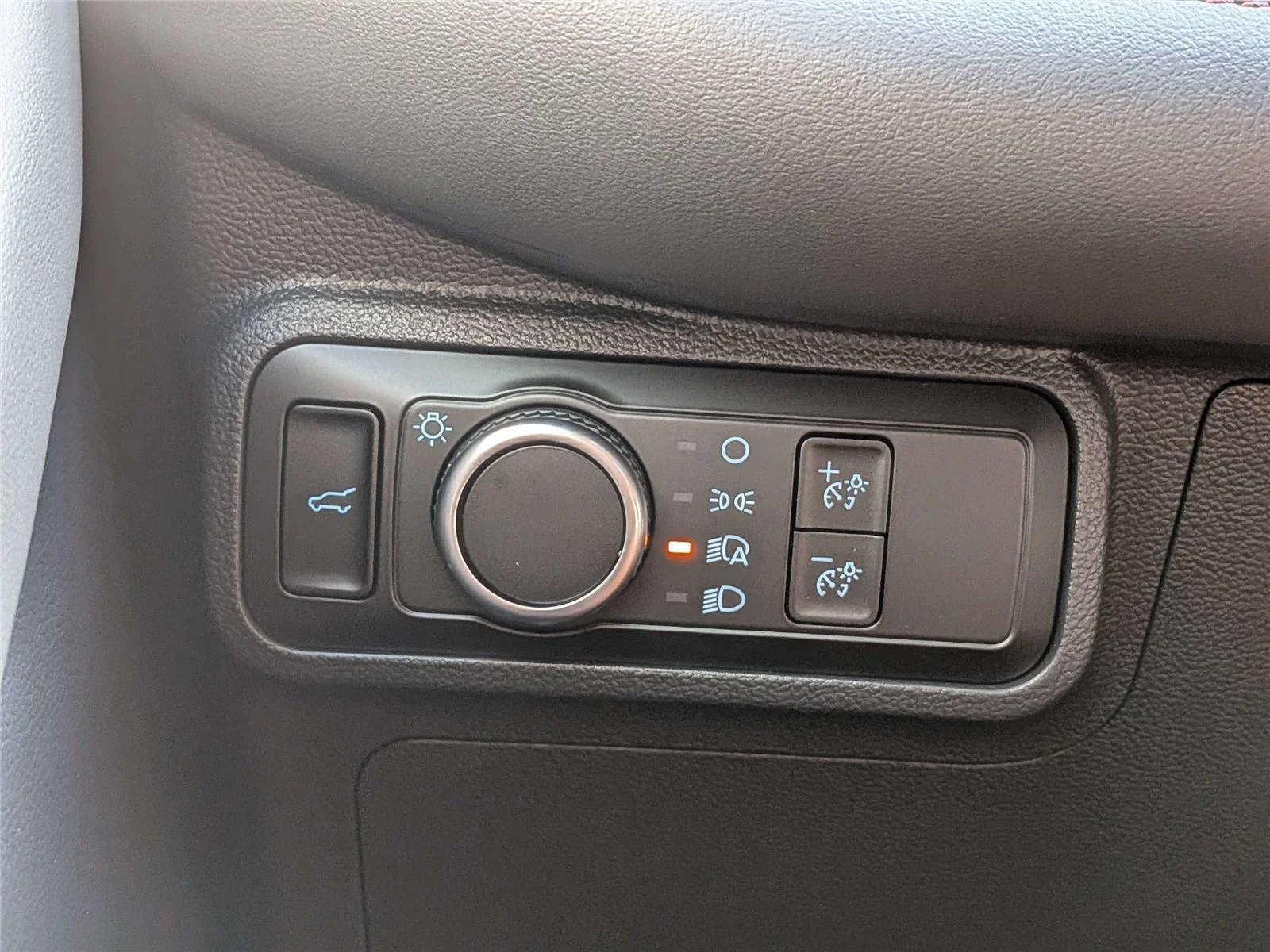 New 2026 Carbonized Gray Metallic Ford Active image 25