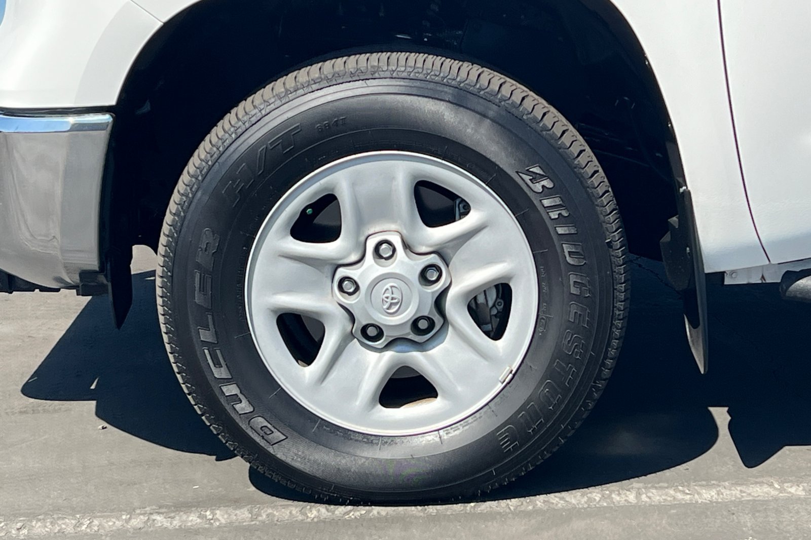 Certified Used 2021 Super White Toyota SR5 image 25