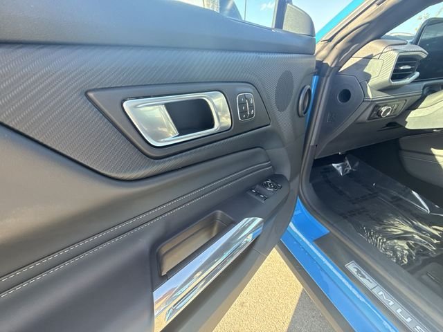 2024 Ford Mustang EcoBoost Premium - Photo 13