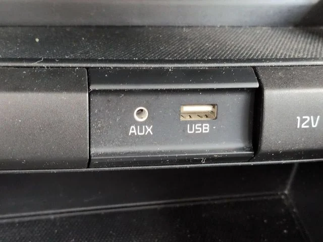Used 2019 Blue Kia S image 20