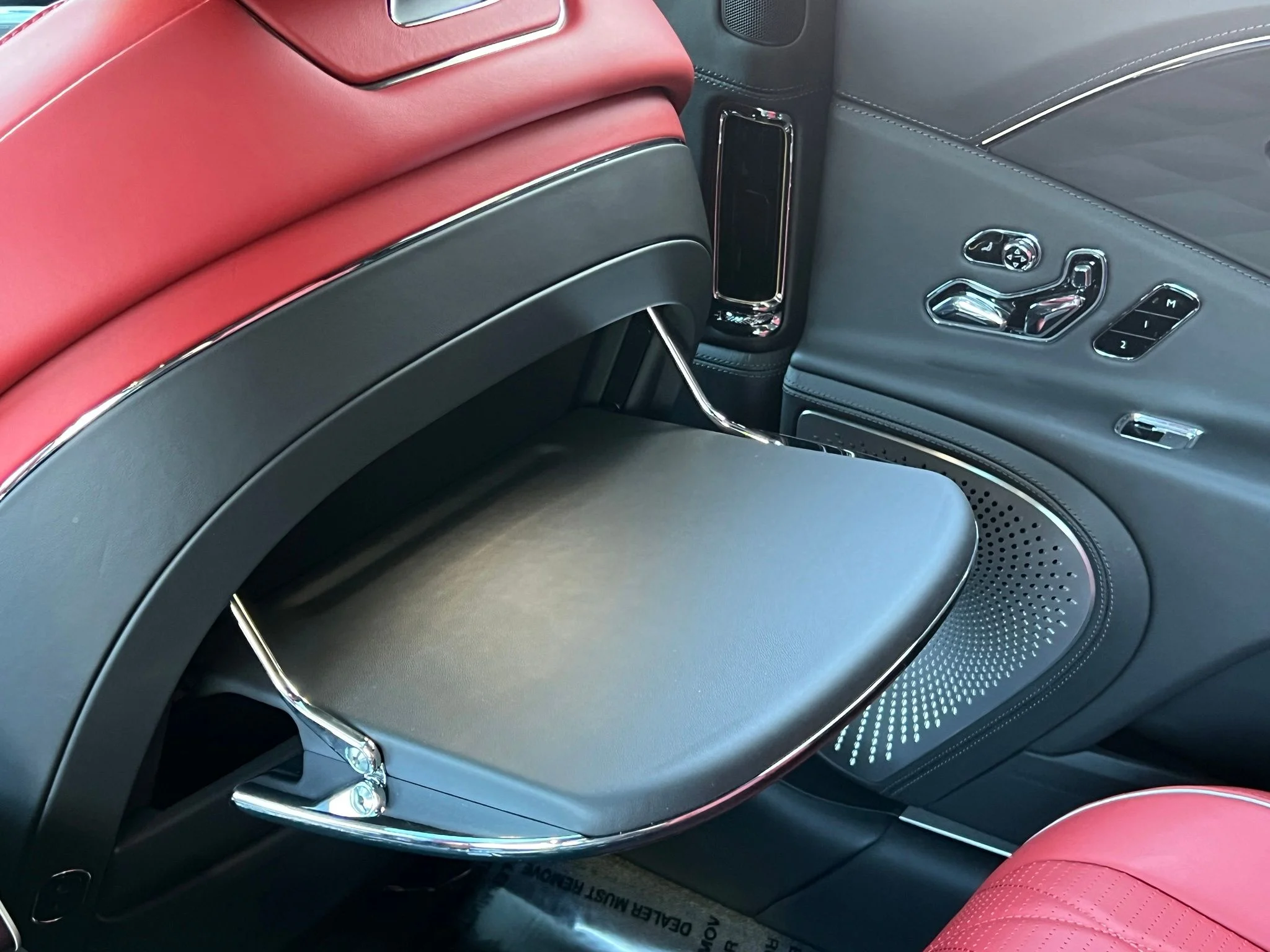 Used 2022  Bentley W12 image 17