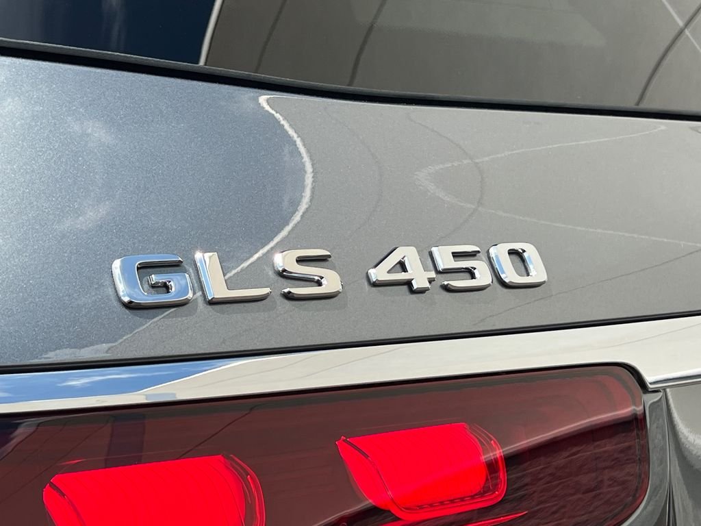 New 2026 Selenite Grey Metallic Mercedes-Benz GLS 450 image 32