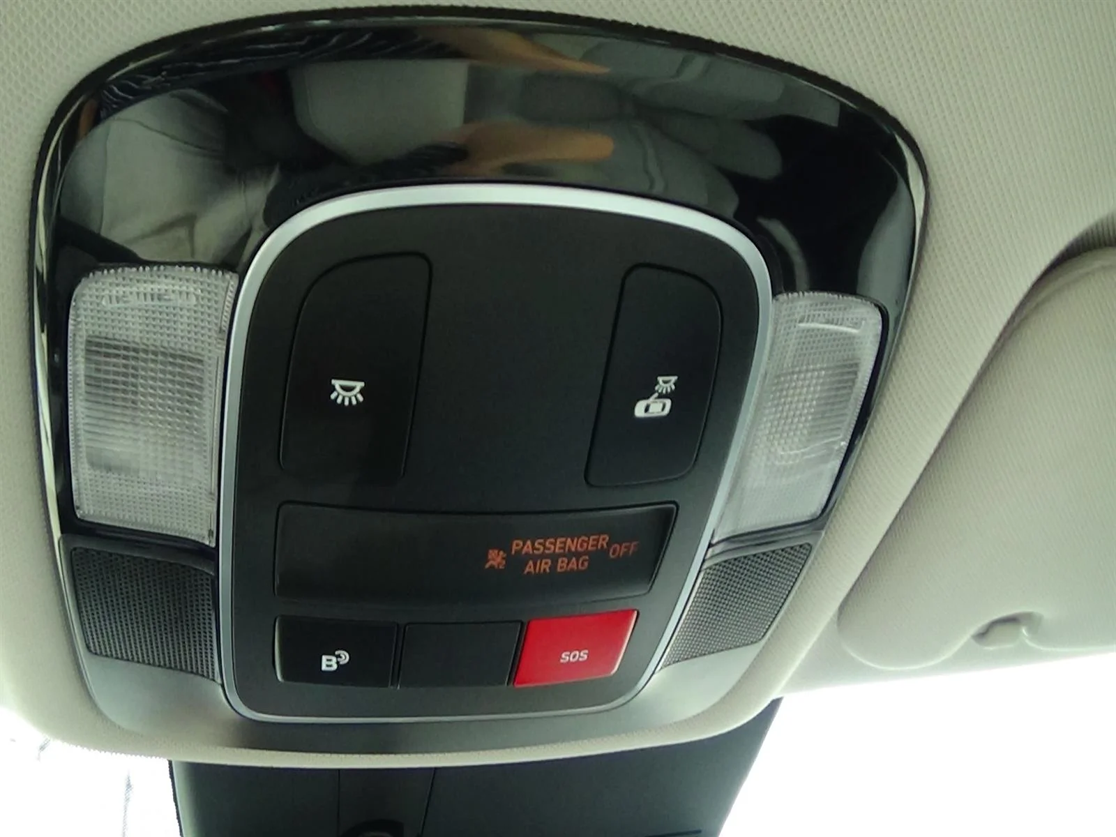 Used 2025 Portofino Gray Metallic (t2g) Hyundai SEL image 25