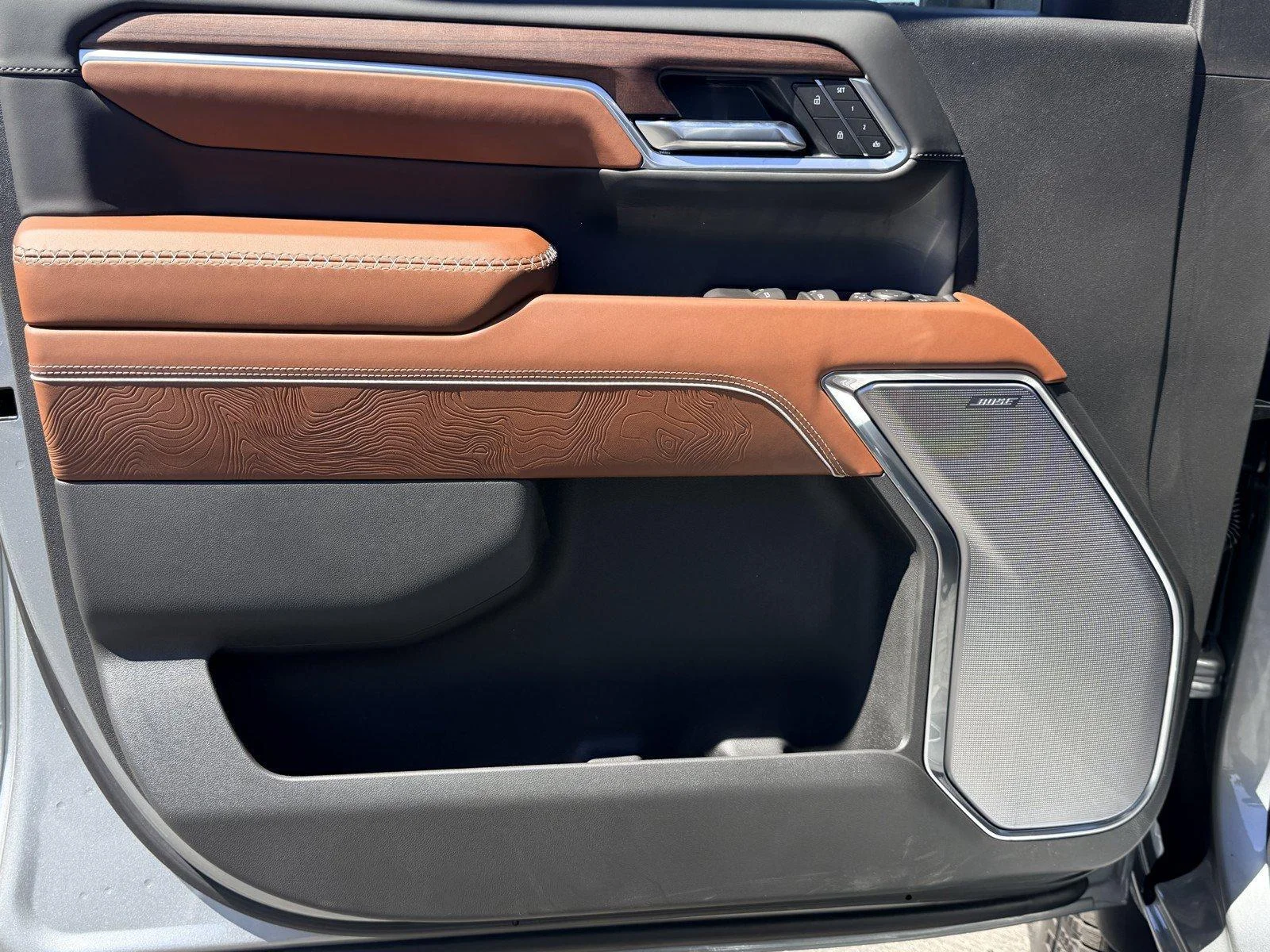 New 2026 Sterling Metallic GMC Denali Ultimate image 19