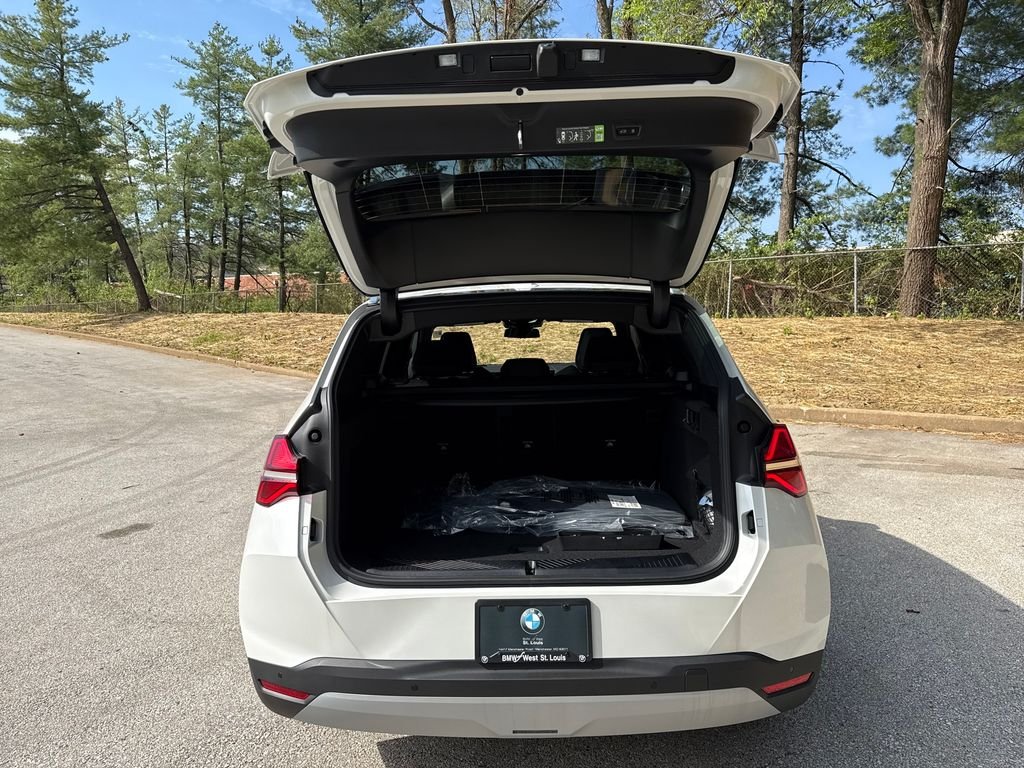 2026 BMW X3 30 - Photo 25