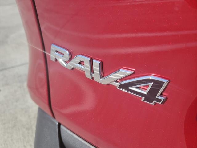 Certified Used 2024 RUBY FLARE PEARL Toyota  image 10